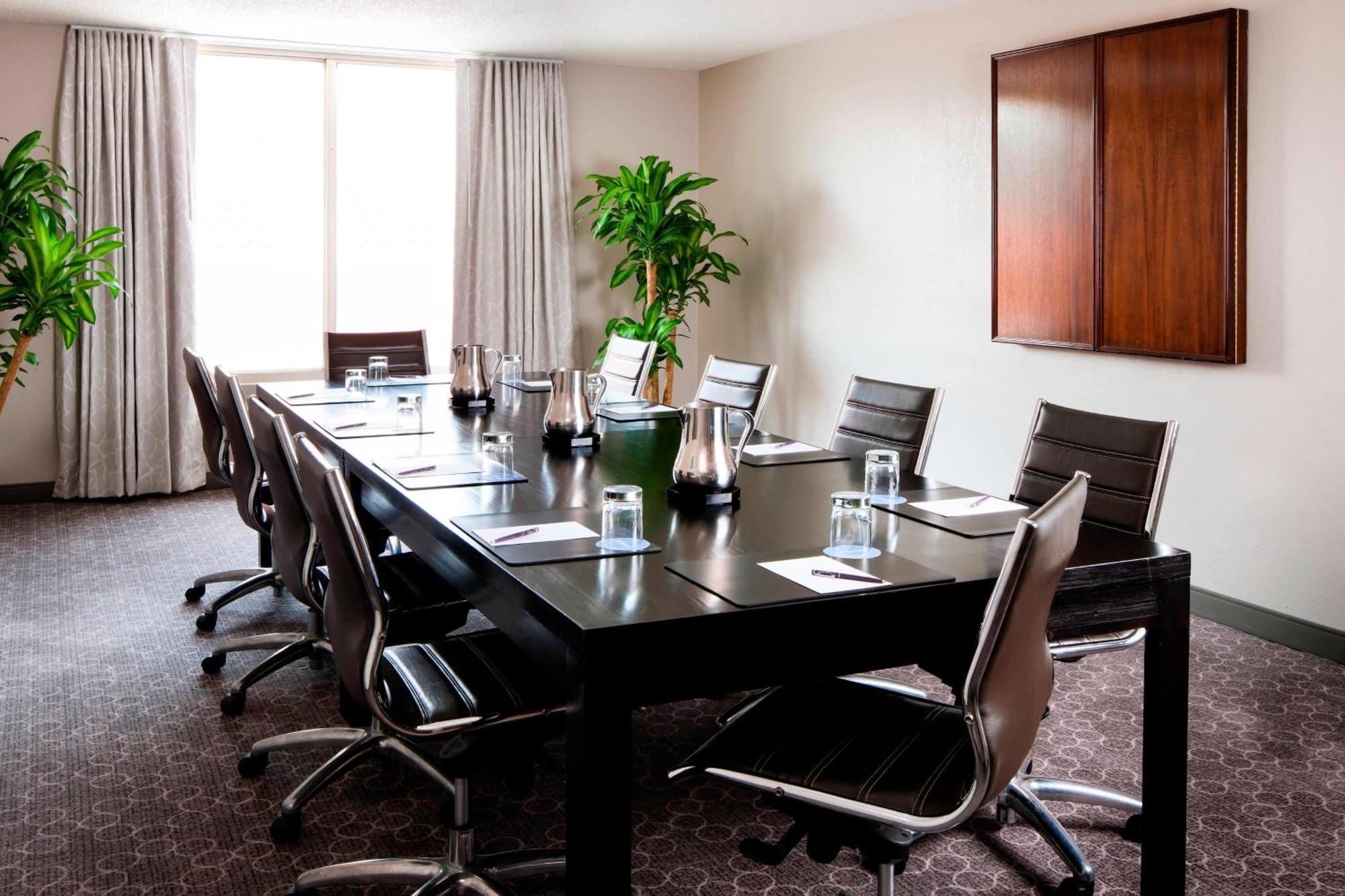 Sheraton Suites Fort Lauderdale At Cypress Creek Екстер'єр фото