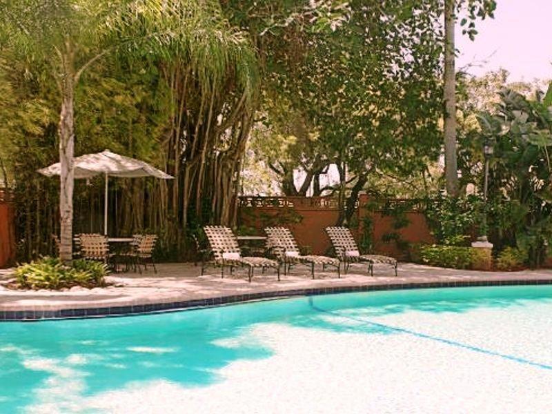 Sheraton Suites Fort Lauderdale At Cypress Creek Екстер'єр фото
